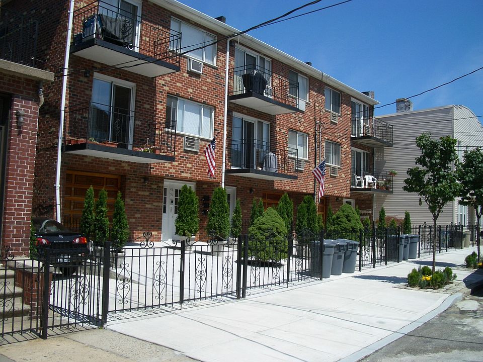 1st image of 2850 46th St #3
