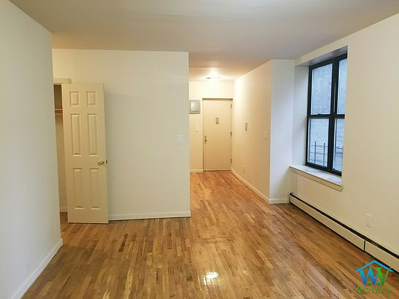 2nd image of 200 Marcy Pl APT 5F