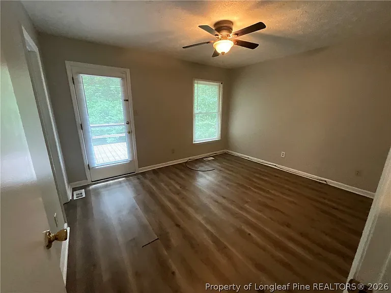 929 Kennesaw Dr — Photo 11