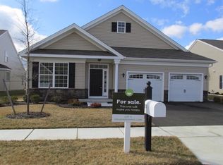 51 Montclaire Rd, Medford, NJ 08055