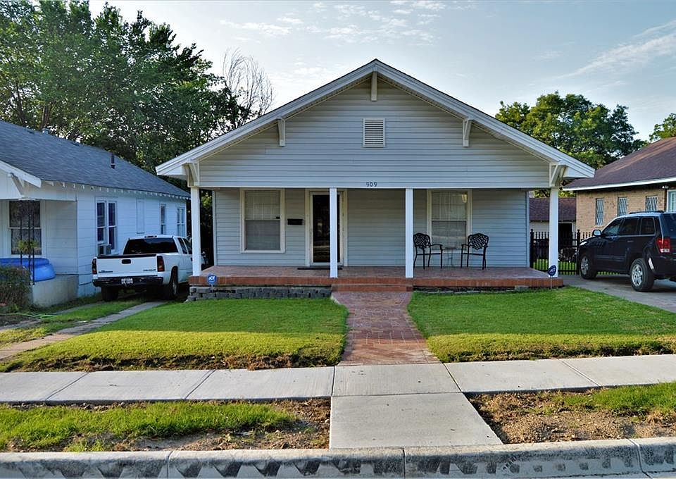 1st image of 909 Park St