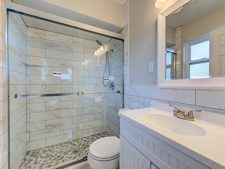 16 Fircrest Ln — Photo 8