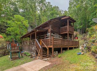 775 Chambers Cove Rd, Canton, NC 28716