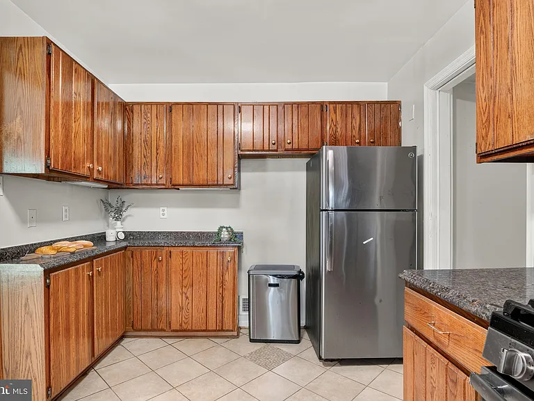 7708 Viceroy St — Photo 13