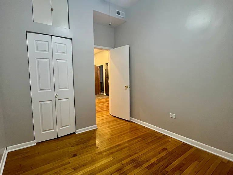 1839 W Cermak Rd #3R — Photo 11