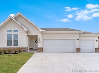12901 S 21st Pl E, Jenks, OK 74037