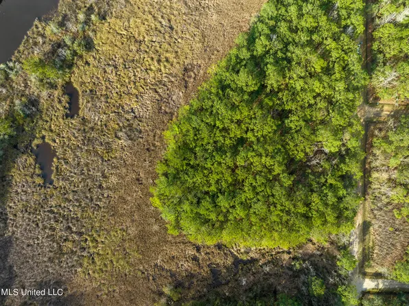 Nhn Avenue C Ave Lot G, Bay Saint Louis, MS 39520