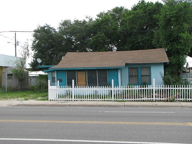 1st image of 2707 N 34th St
