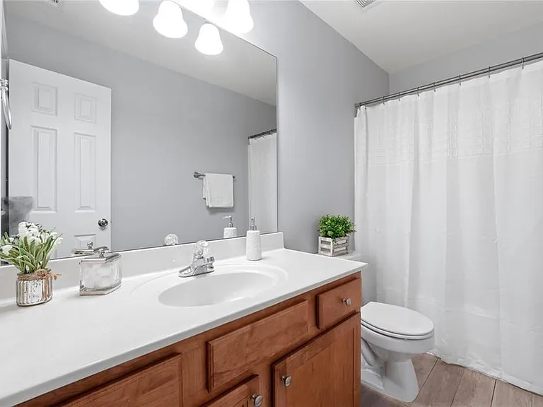 2059 Lakeshore Overlook Dr NW — Photo 15