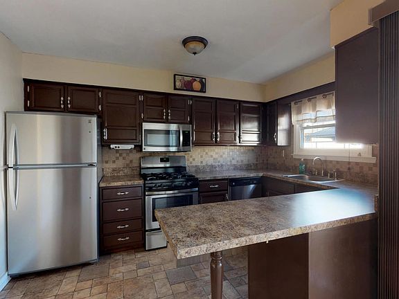 5th image of 265 Elverton Ave