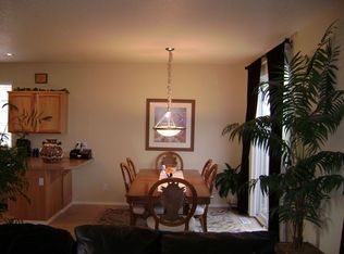 8439 SW Norfolk Ct, Tigard, OR 97224