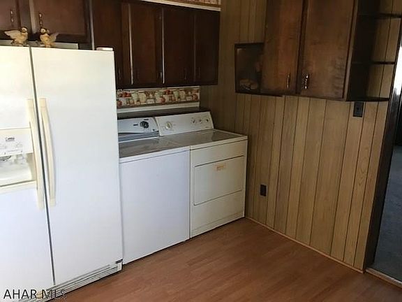 5th image of 3913 Crawford Ave