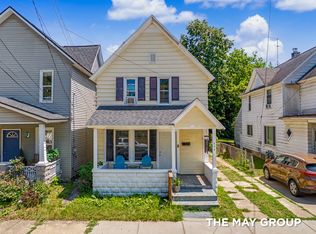 734 Fremont Ave NW, Grand Rapids, MI 49504