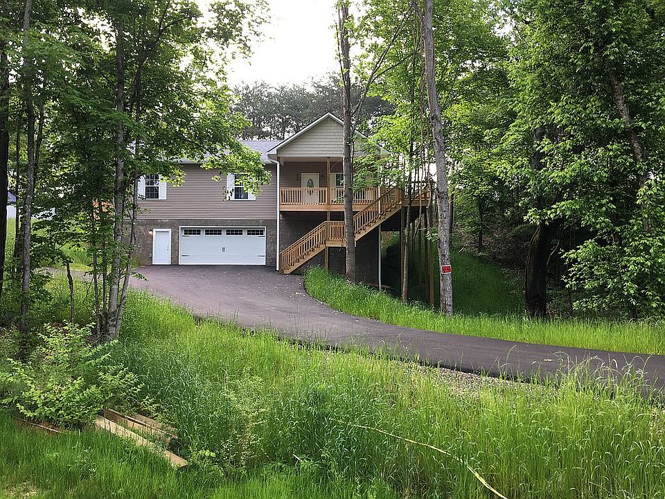1st image of 366 Huskey Dr