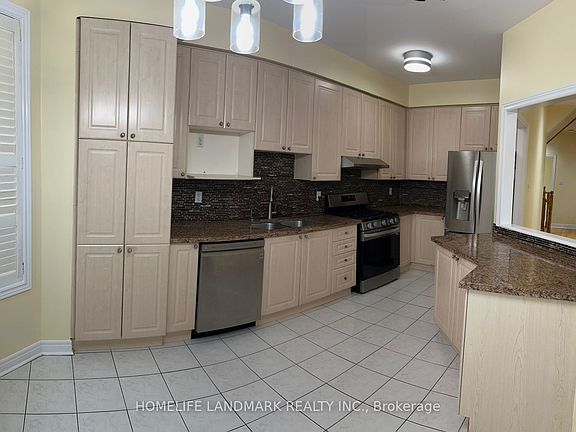 4th image of 544 Matisse Pl