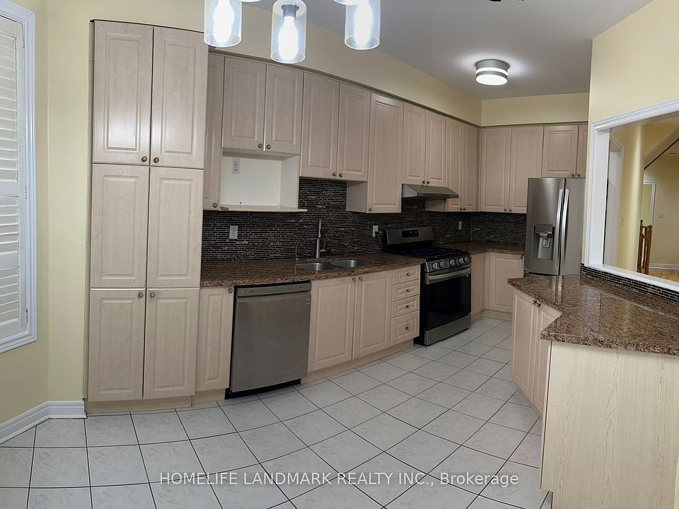 1st image of 544 Matisse Pl