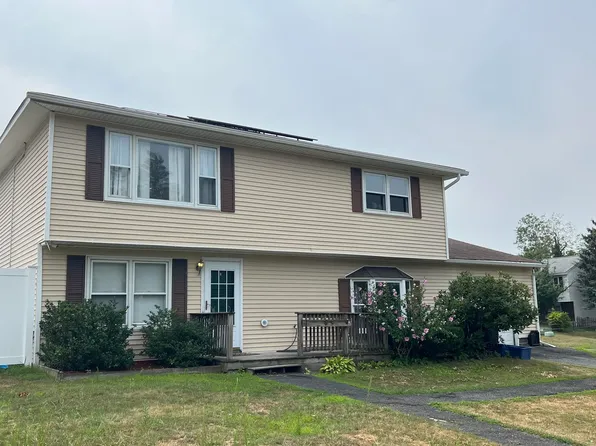 57 Donegal Avenue, Troy, NY 12180