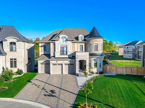 67 Rolling Green Ct, Vaughan, ON L4H 4K7