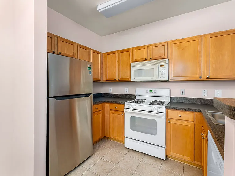 12000 Market St #210 — Photo 31
