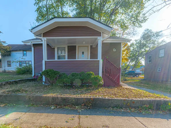 210 Stewart Ave, Rockford, IL 61102
