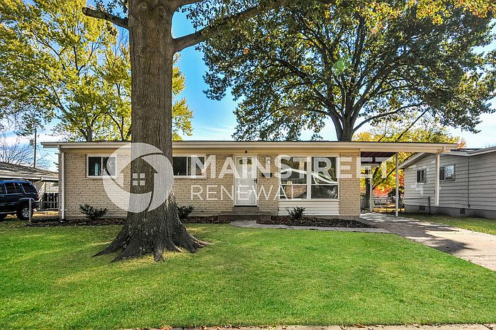 1st image of 8 San Mateo Dr