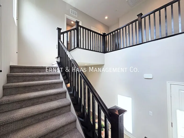 4735 Holly Ave — Photo 13