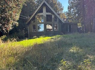 720 Spider Lake Rd, Nanaimo, BC V9K 2L7