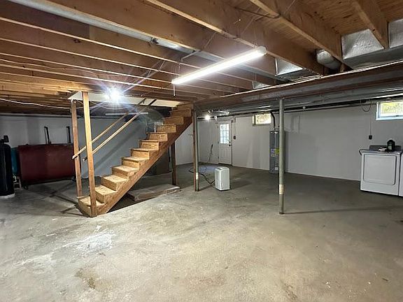 4th image of 17904 Marshall Mill Rd