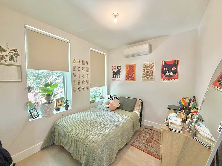 727 Dekalb Ave #3B — Photo 6