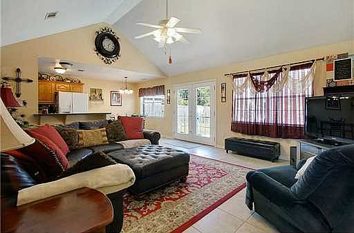 3rd image of 7201 Bayou Landing Dr