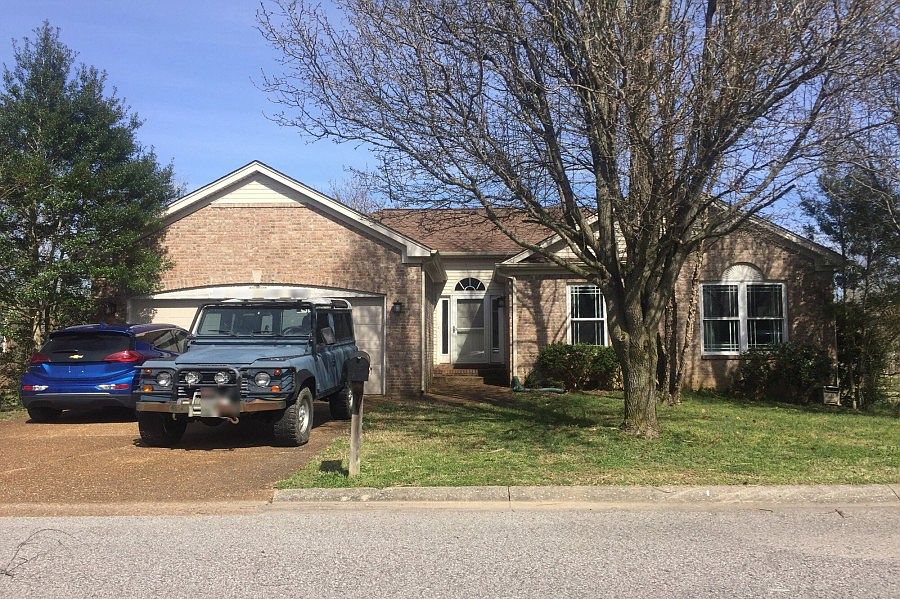 1st image of 704 Settlers Ct