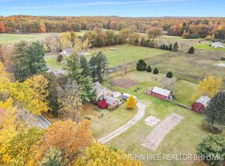 7869 Seventeen Mile Rd NE, Cedar Springs, MI 49319