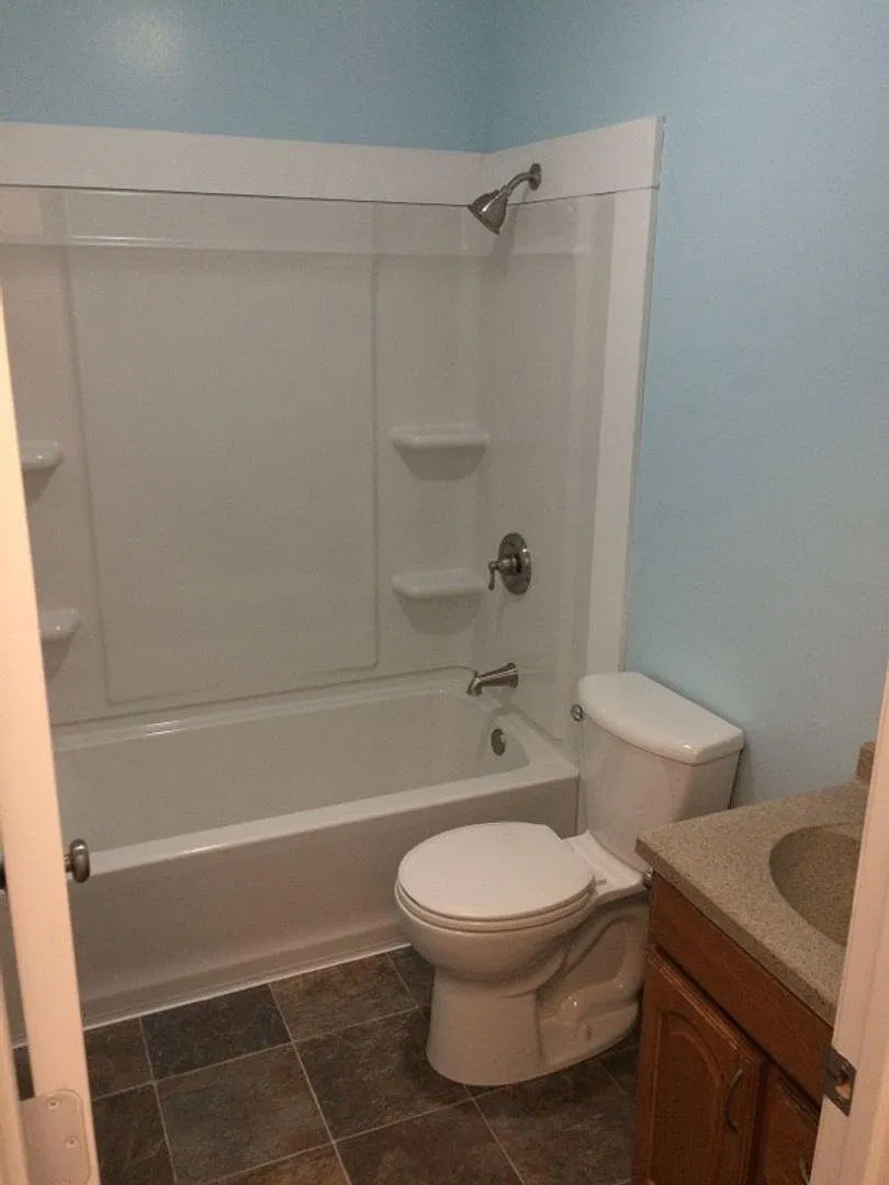 Studio, 475 sqft, $695 — Photo 2
