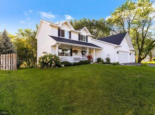 5245 Edgewater Dr, Savage, MN 55378