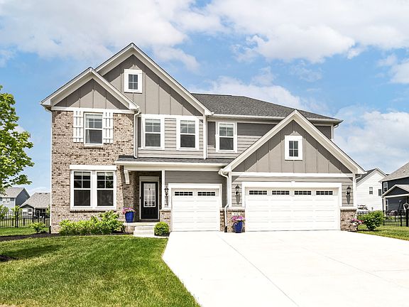 2nd image of 834 Hidden Willow Ct