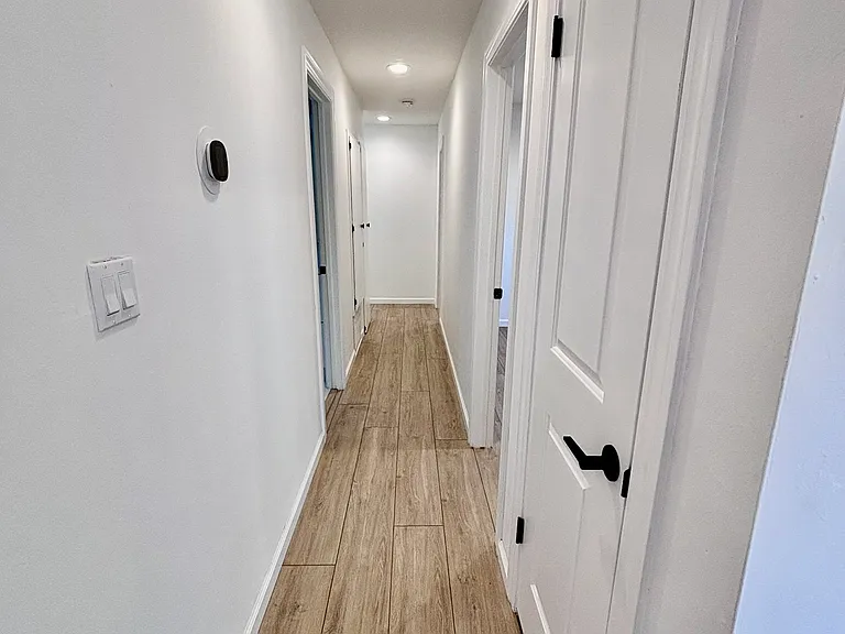 5009 Lyng Dr — Photo 10