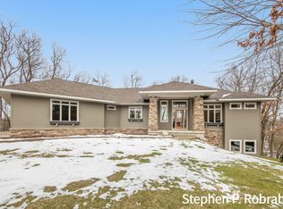 3799 Gunntree Ct NE, Grand Rapids, MI 49525