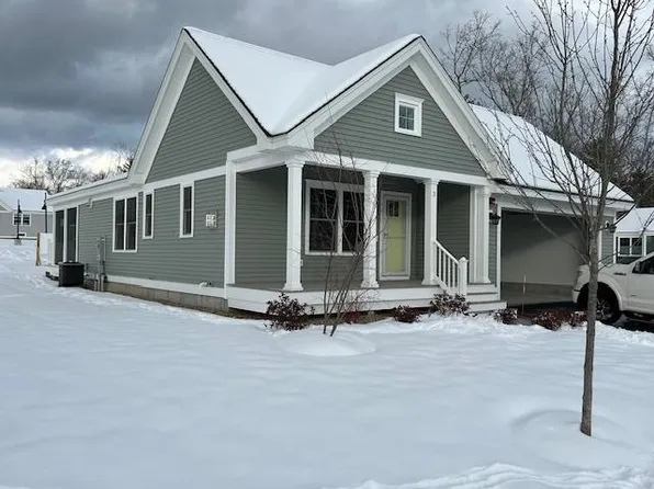3 Hemlock Drive #67, Auburn, NH 03032