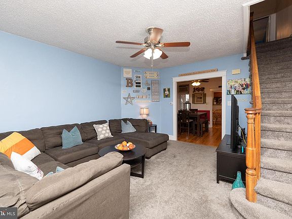 5th image of 3550 Oakmont St