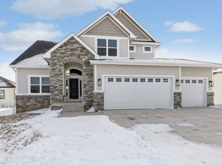 220 NW Woodmoor Dr, Waukee, IA 50263