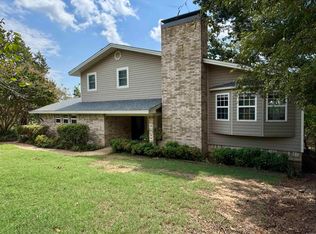 1803 Stonecrest Dr, Searcy, AR 72143