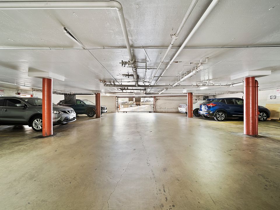 1st image of 2416 Bellevue Ave APT 308