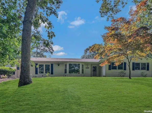 10 Long Bow, Wading River, NY 11792