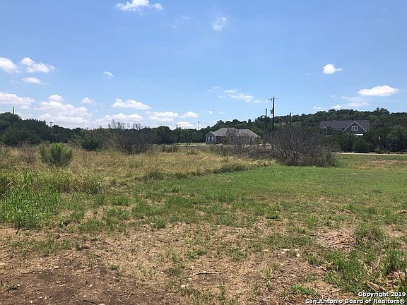 3rd image of 410 Eagle Ln