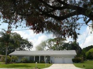 1707 Jeffords St, Clearwater, FL 33756
