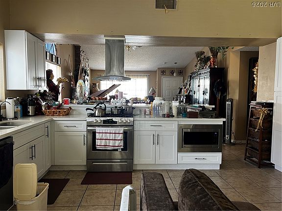 5th image of 3249 Coral Harbor Dr