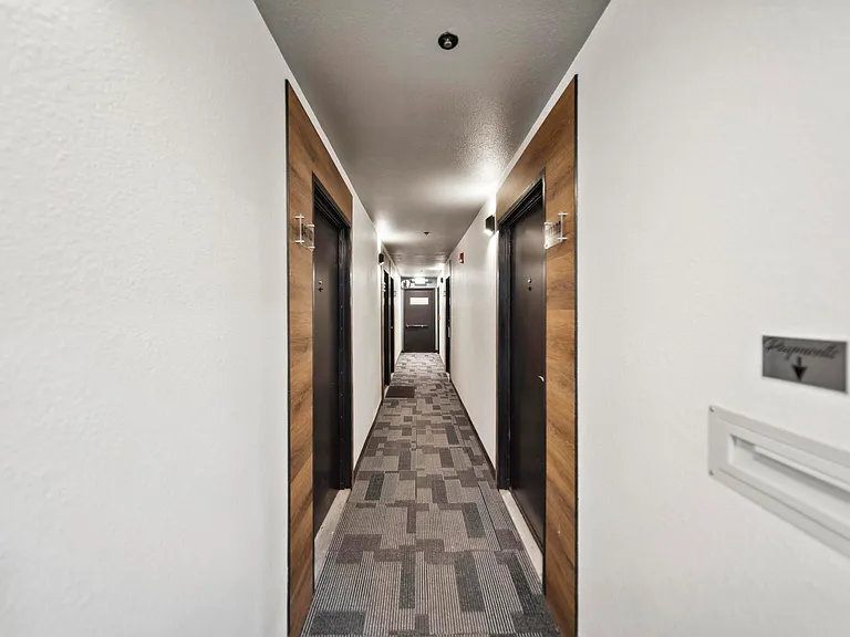Front Door Entry 837 Building