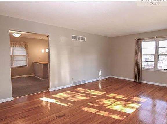 4th image of 10722 W 50th Ter