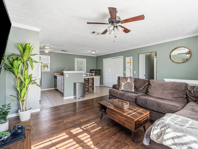 109 Dry Dock Ct — Photo 11