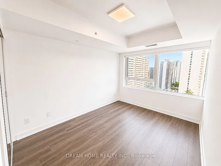 609 Sherbourne St #1601 — Photo 6